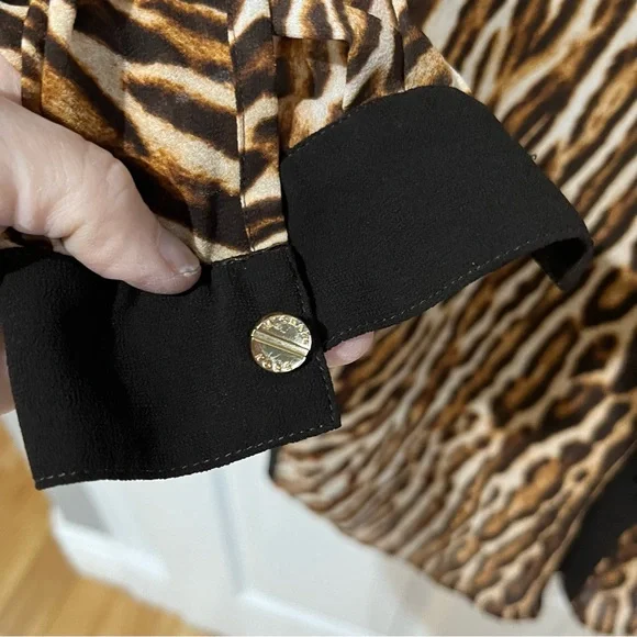 Brown and black long sleeve button up - Picture 10 of 11